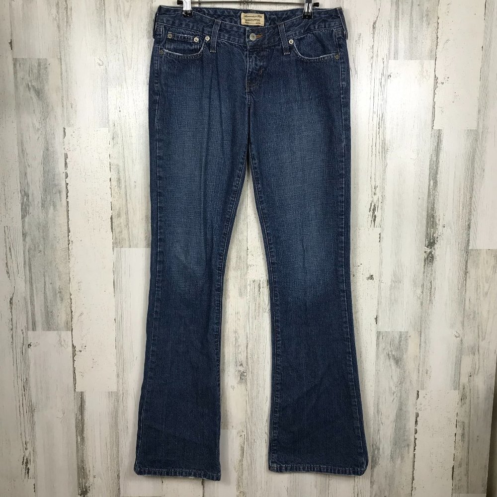 Abercrombie & Fitch denim jeans bootcut dark wash size 4 long‎ classic staple